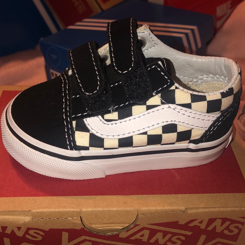 Vans size 4c infants